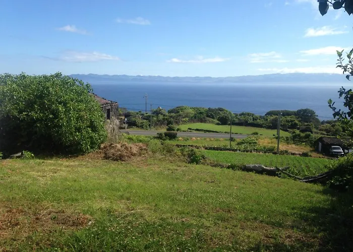Летний дом Casa Do Alto Santo Antonio (Pico Island)